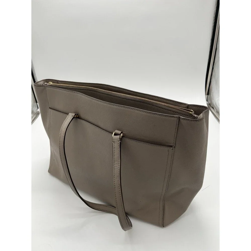 Tory Burch Robinson Tote Gray Heron (gray brown).